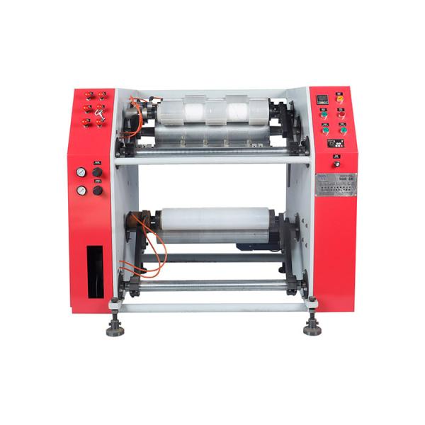 Machine de refendage et de rembobinage de film étirable semi-automatique